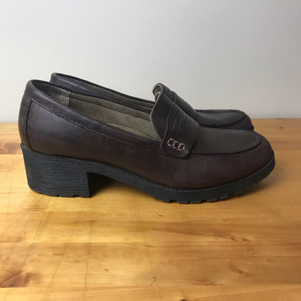 Eastland Loafer Chunky Soles Dark Brown Slip On